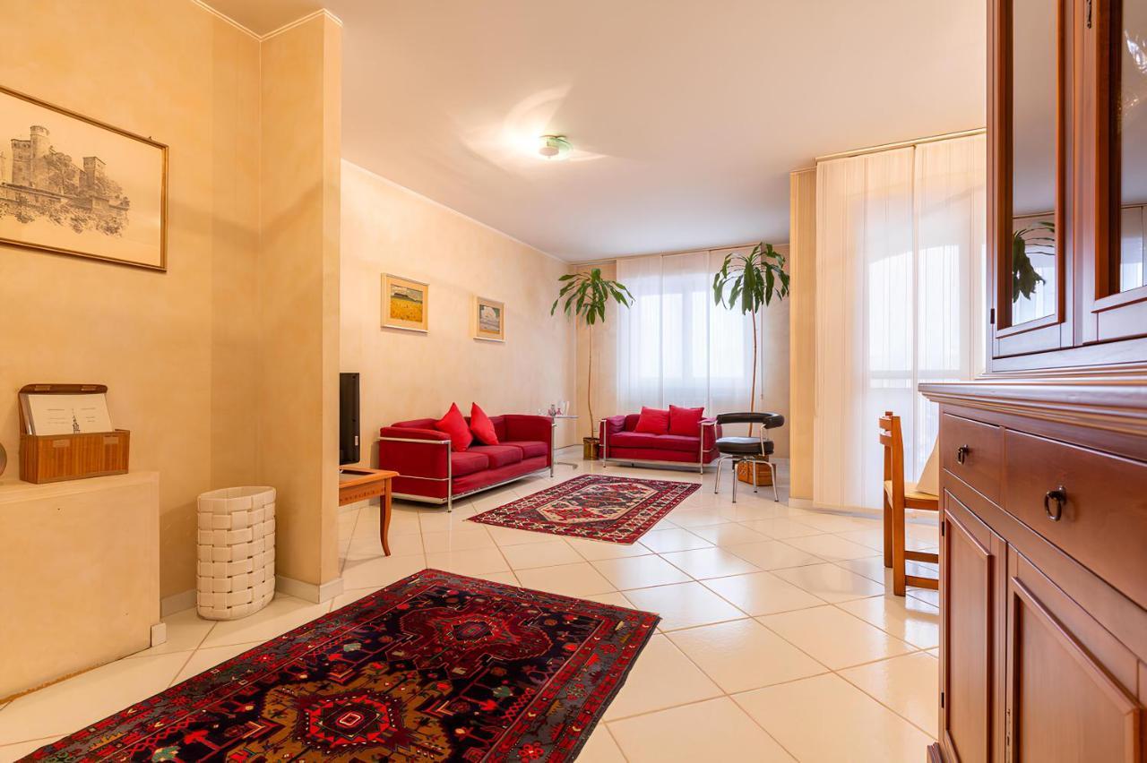 Apartmán I Cedri Turín Exteriér fotografie
